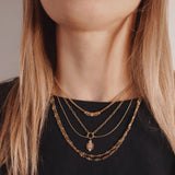 Collier Salvation